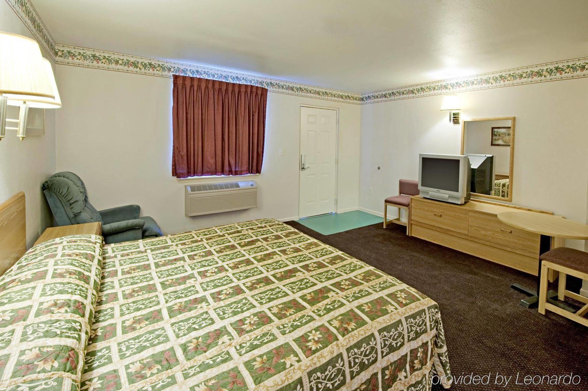 Americas Best Value Inn Mckinney Quarto foto